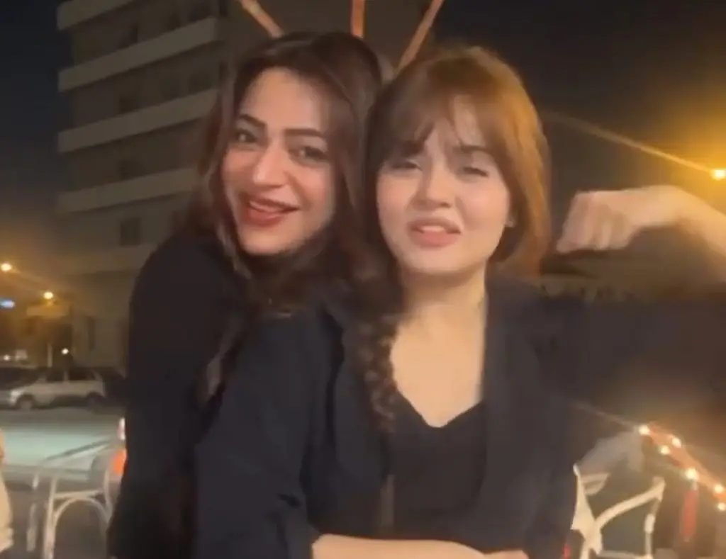 Komal Meer new pictures

