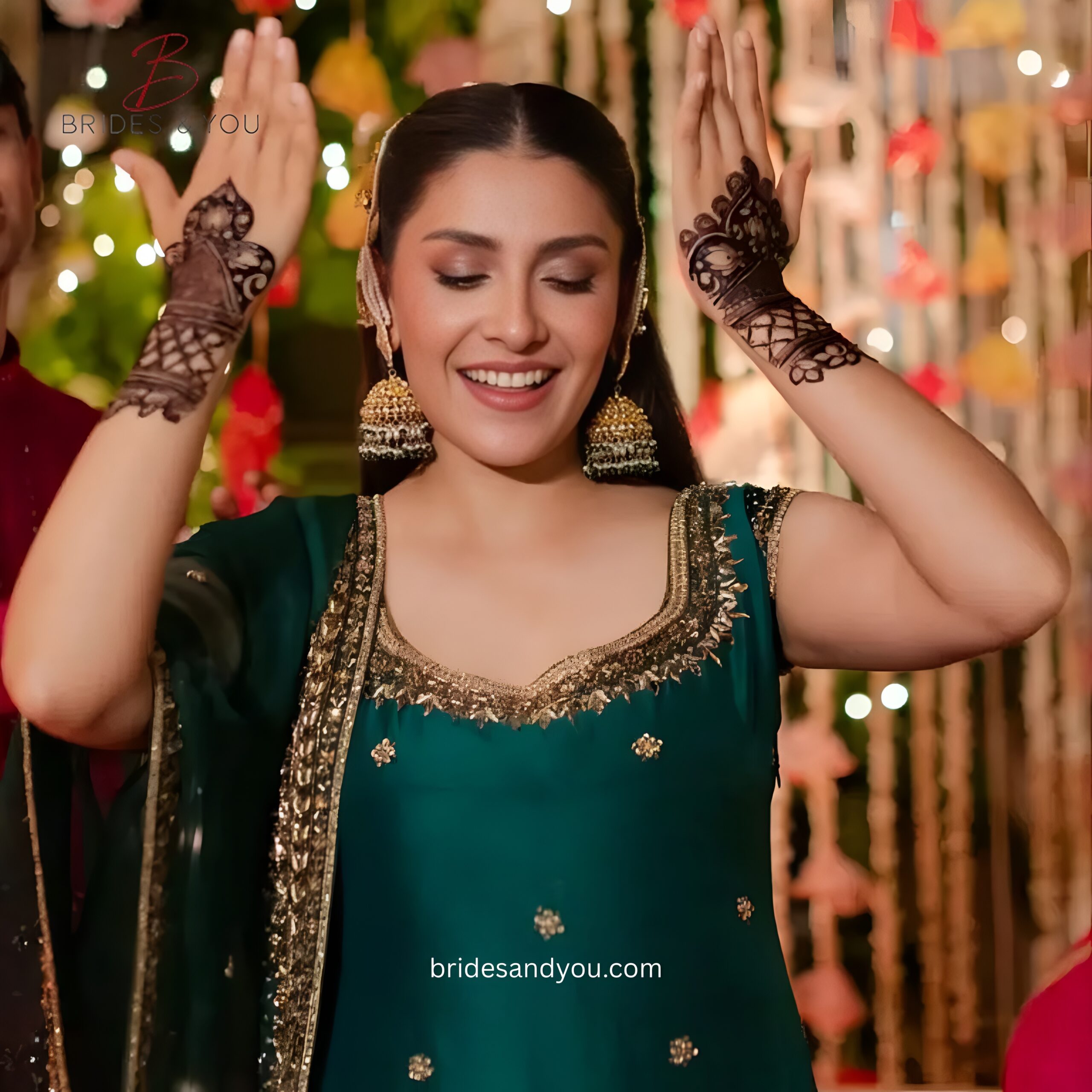 Ayeza Khan Shares Beautiful Clicks From Brother’s Mehendi
