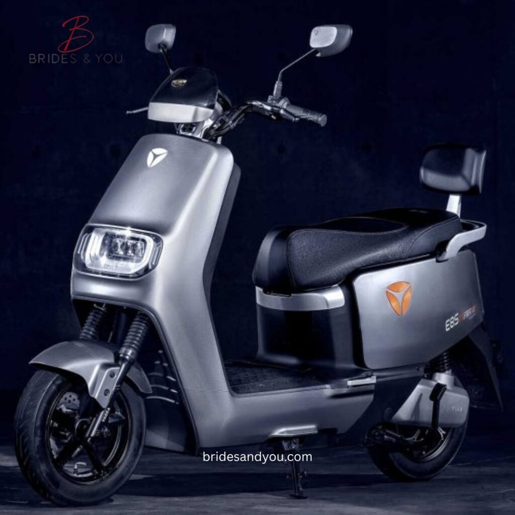 Metro E8S Scooter