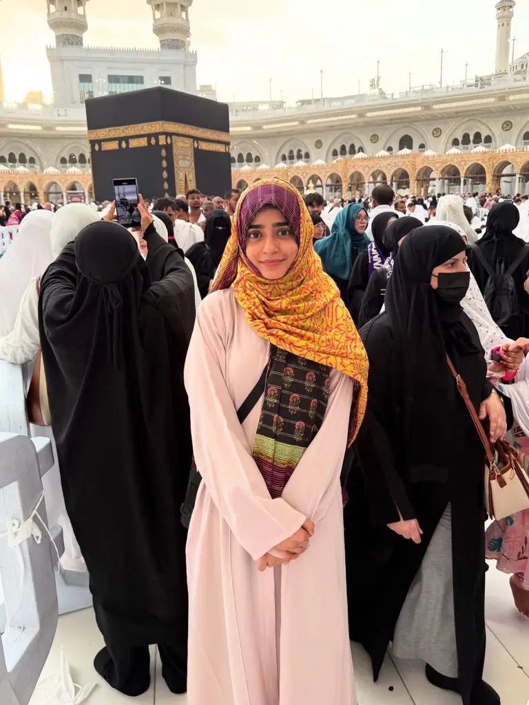 Sehar Khan Umrah Journey