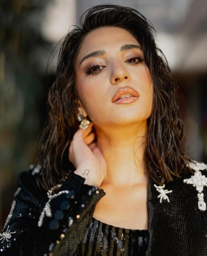 Ramsha Khan English accent