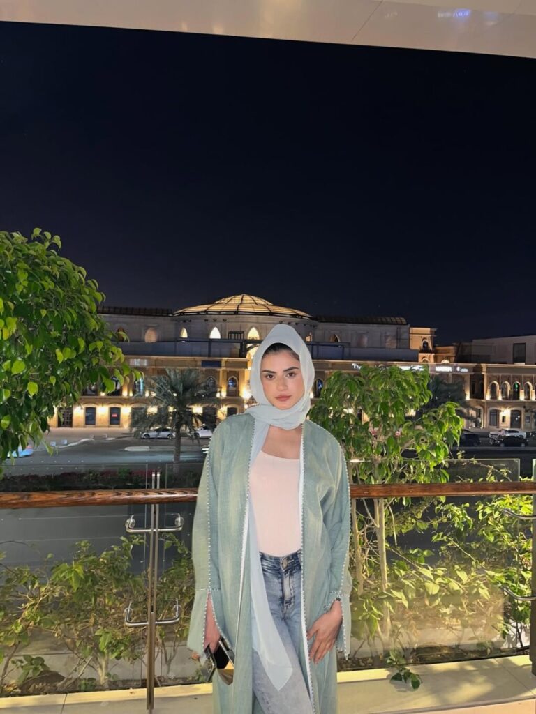 Zubab Rana’s Abaya Style