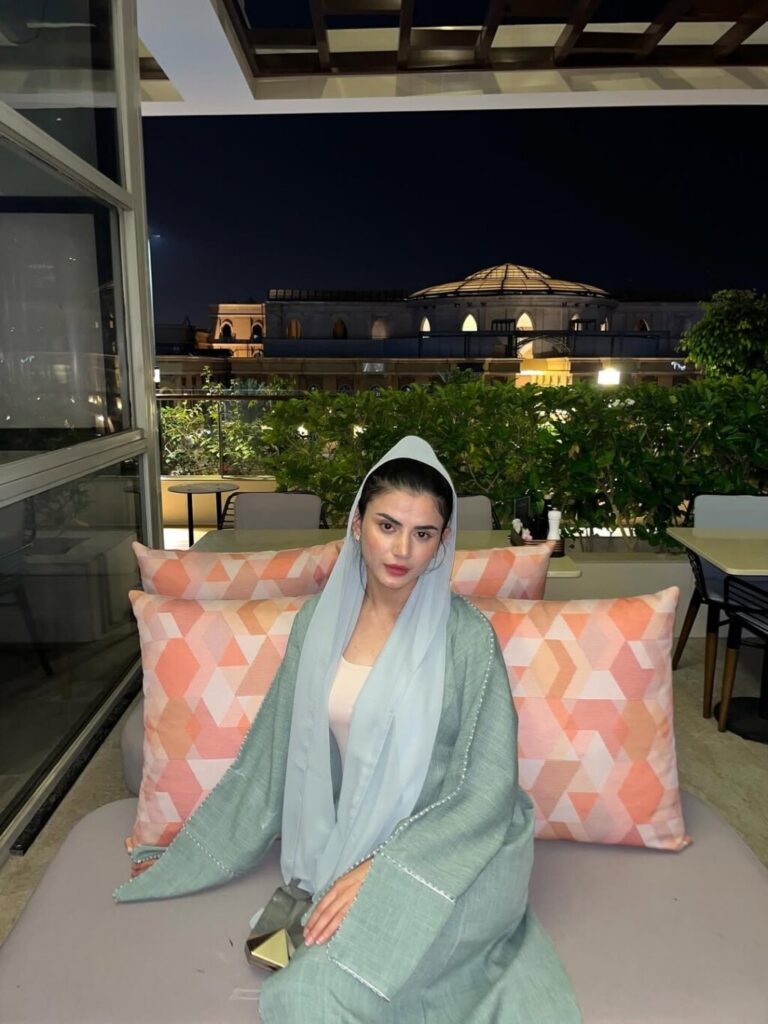 Zubab Rana’s Abaya Style