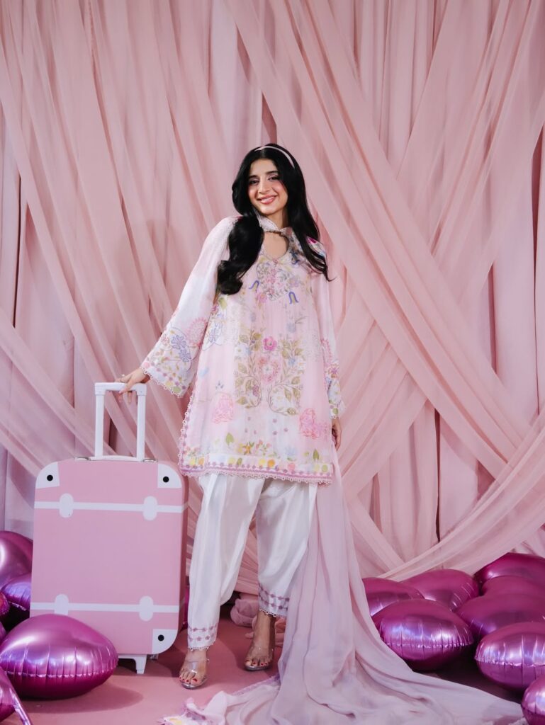 Mawra Hocane Barbie transformation