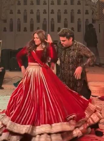 Pakistani Karan Johar Momin Ali Munshi