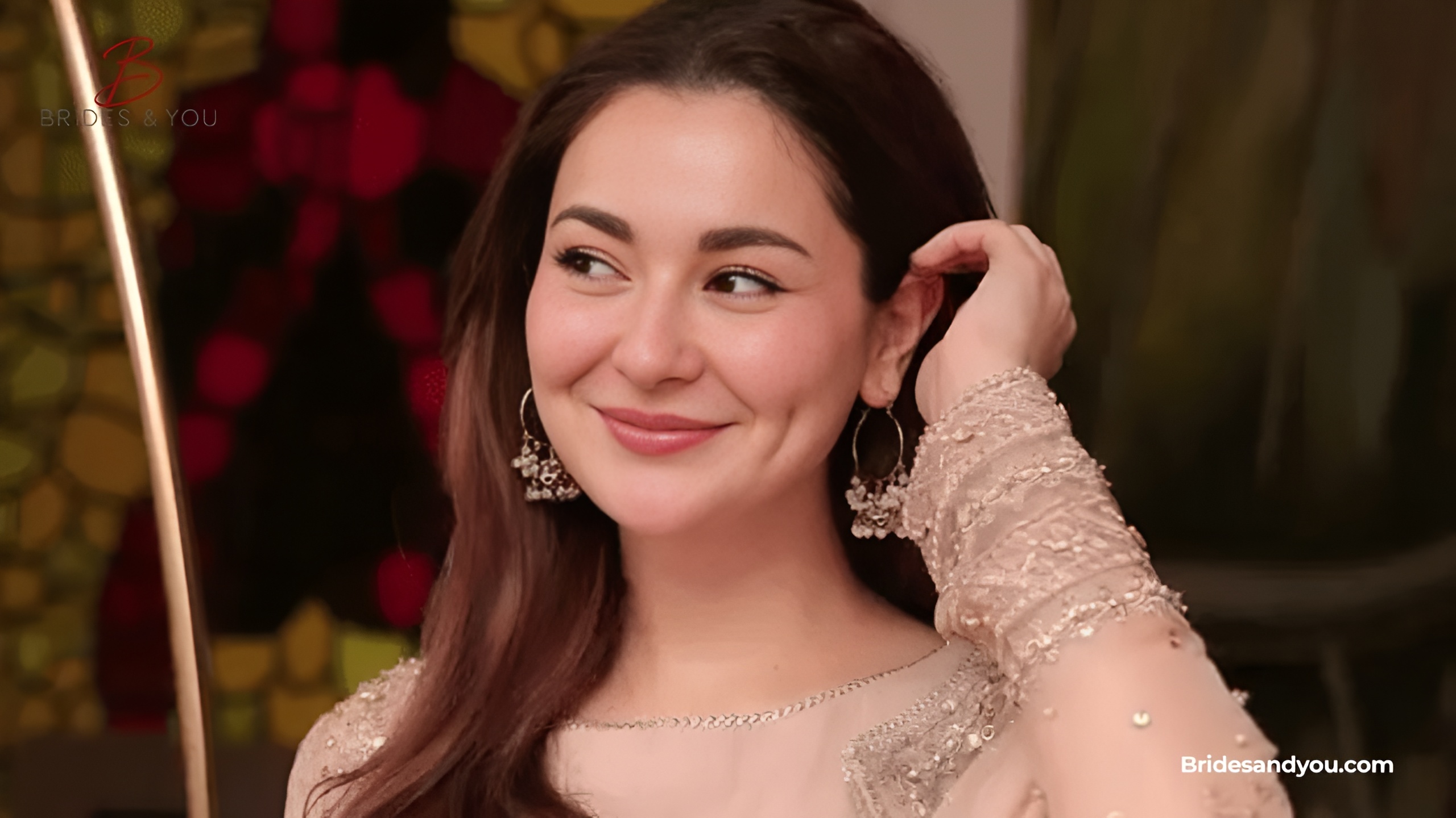 Hania Aamir sun-kissed shoot