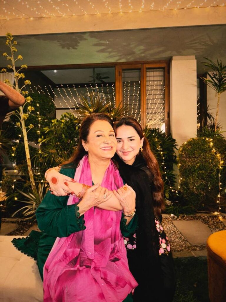 Yumna Zaidi shares adorable bond with Bushra Ansari